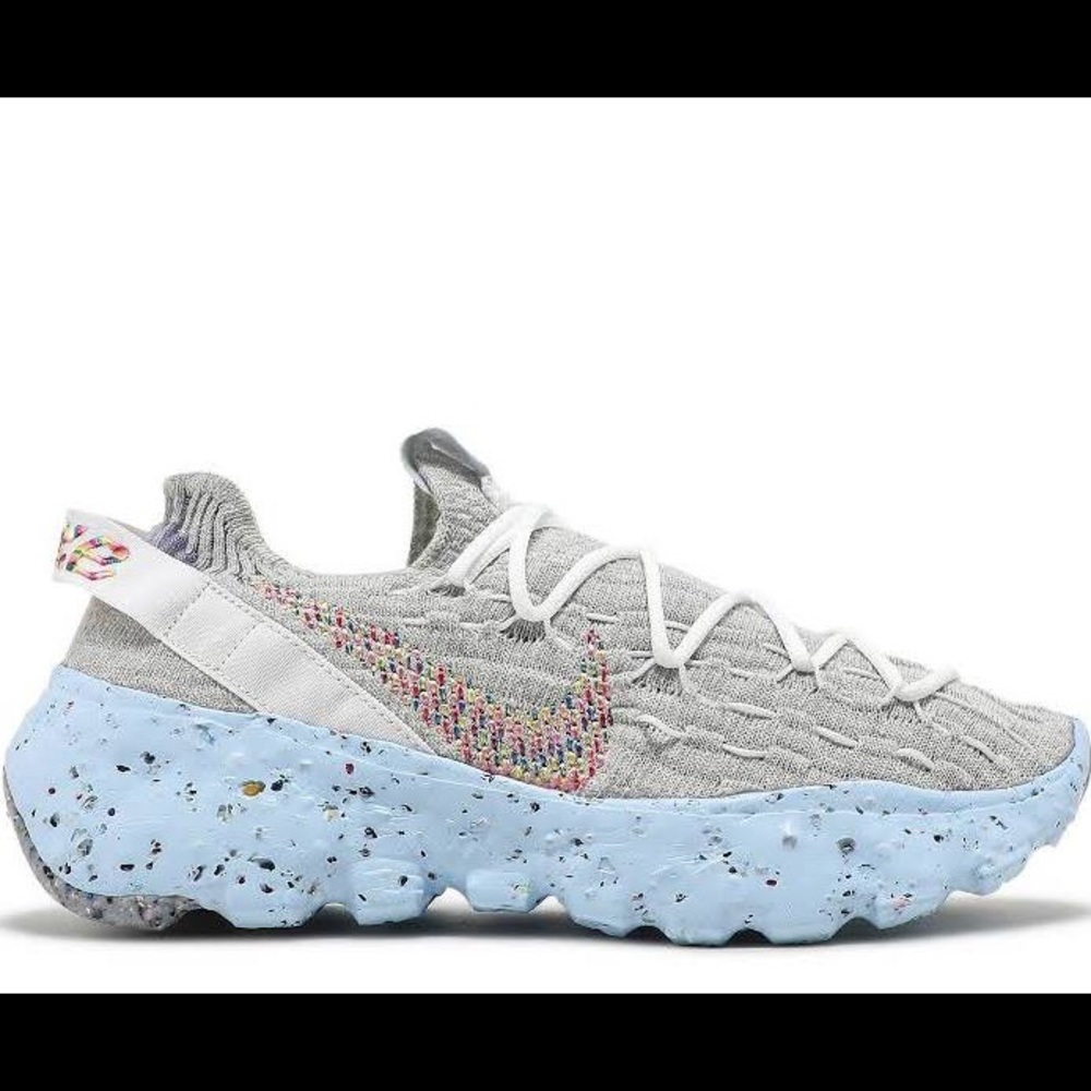 WOMEN'S NIKE SPACE HIPPIE 04 CASUAL SHOES